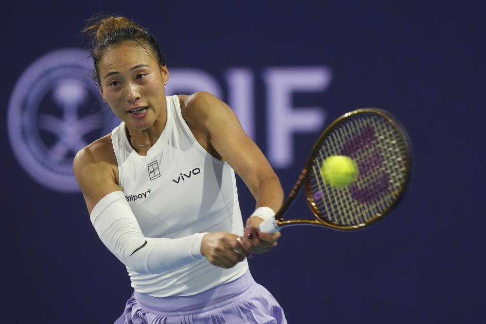 法比奥庆祝足协杯夺冠：我们是冠军，这座城市值得拥有这一刻